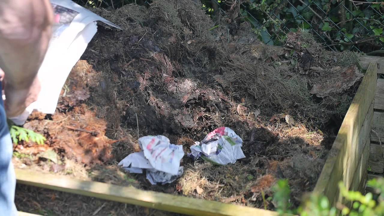 How To Keep Your Compost Fresh