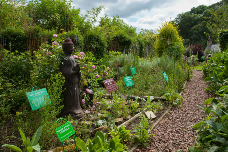 Five Great Herb Gardens To Visit - Richard Jackson Garden