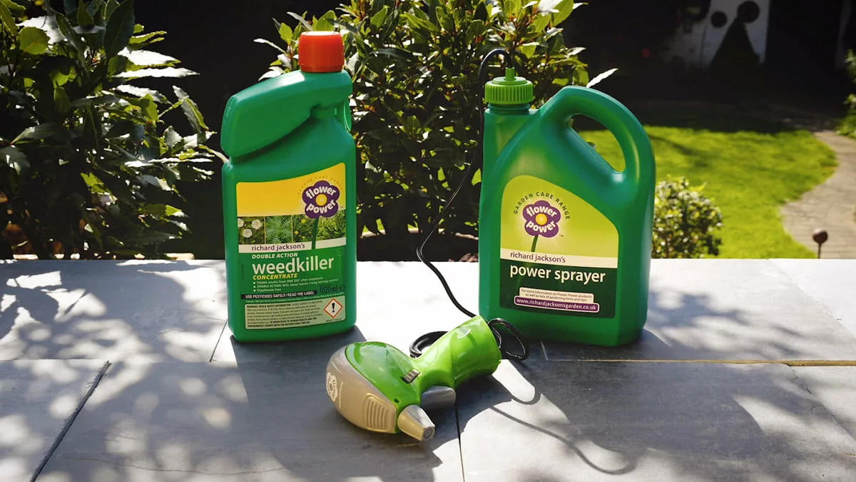 Richard Jackson Double Action Weedkiller 1020ml and Power Sprayer