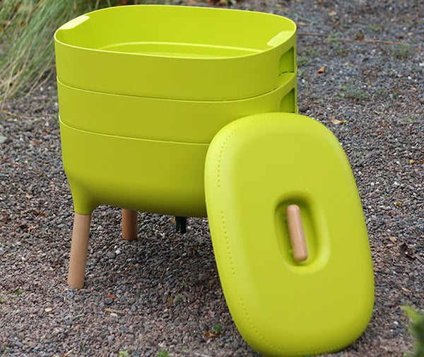 green worm bin compost
