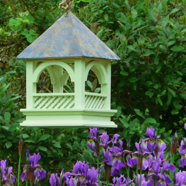 Wildlife World Bempton Hanging Bird Table