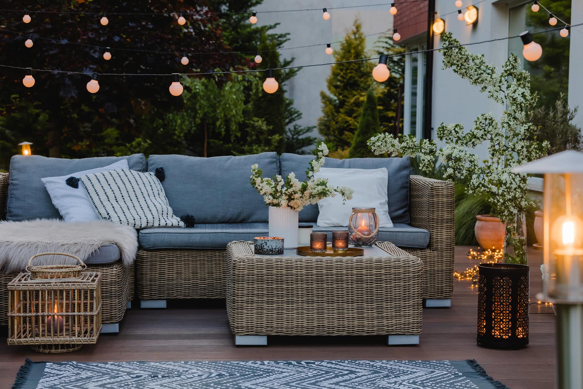 garden deck with various lighting