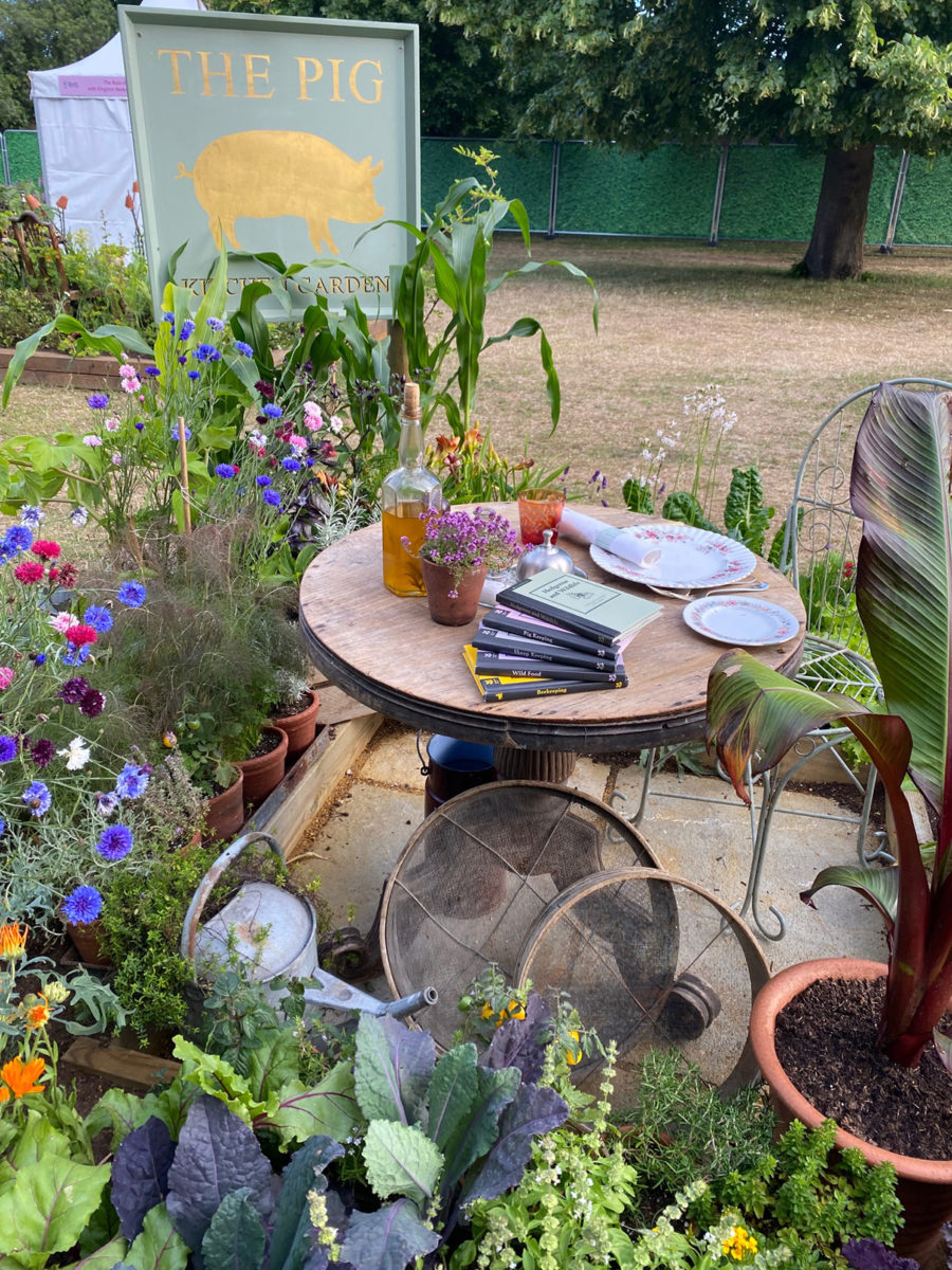 The Pig Garden Hampton Court Flower Show 2022